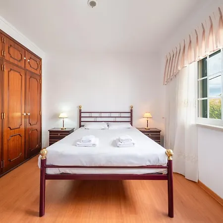 Guestready - Superb House With A Garden & Patio Vendégház