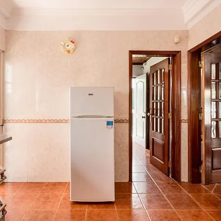 Joivy Superb House With Garden And Patio Holiday home