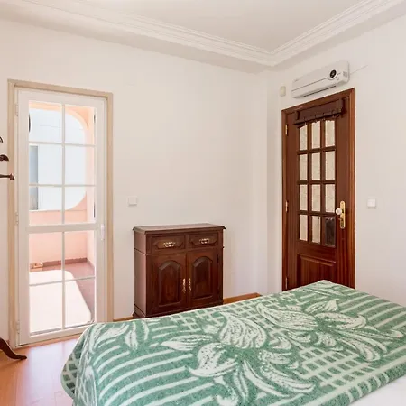 Holiday home Joivy Superb House With Garden And Patio *