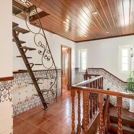 Holiday home Joivy Superb House With Garden And Patio Charneca (Setubal)