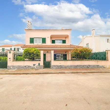 Guestready - Superb House With A Garden & Patio ゲストハウス